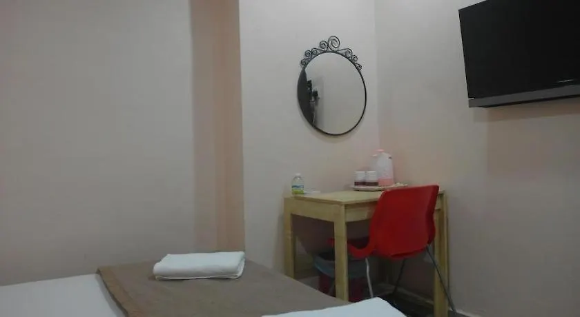 Budget Star Hotel Kuala Lumpur 2*,